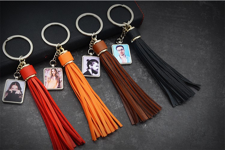 Metal Key Chain-Black Tassel - Square (2.5*1.9CM)