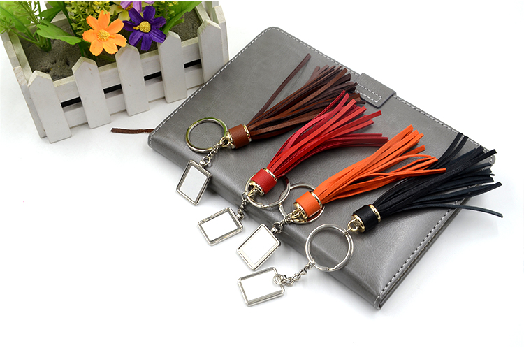 Metal Key Chain-Black Tassel - Square (2.5*1.9CM)